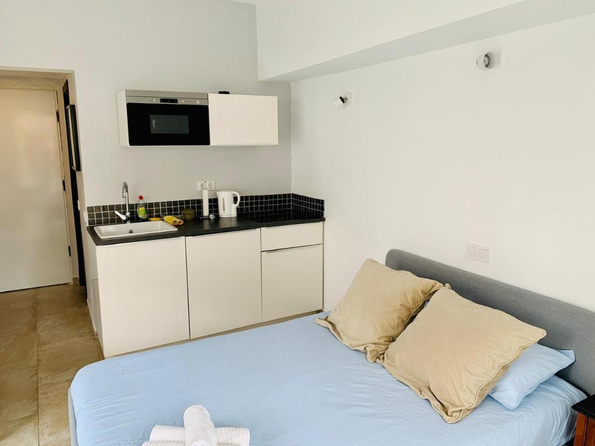 Begonia City Center Apartment 230 By Namaste Elite Торремолинос Экстерьер фото